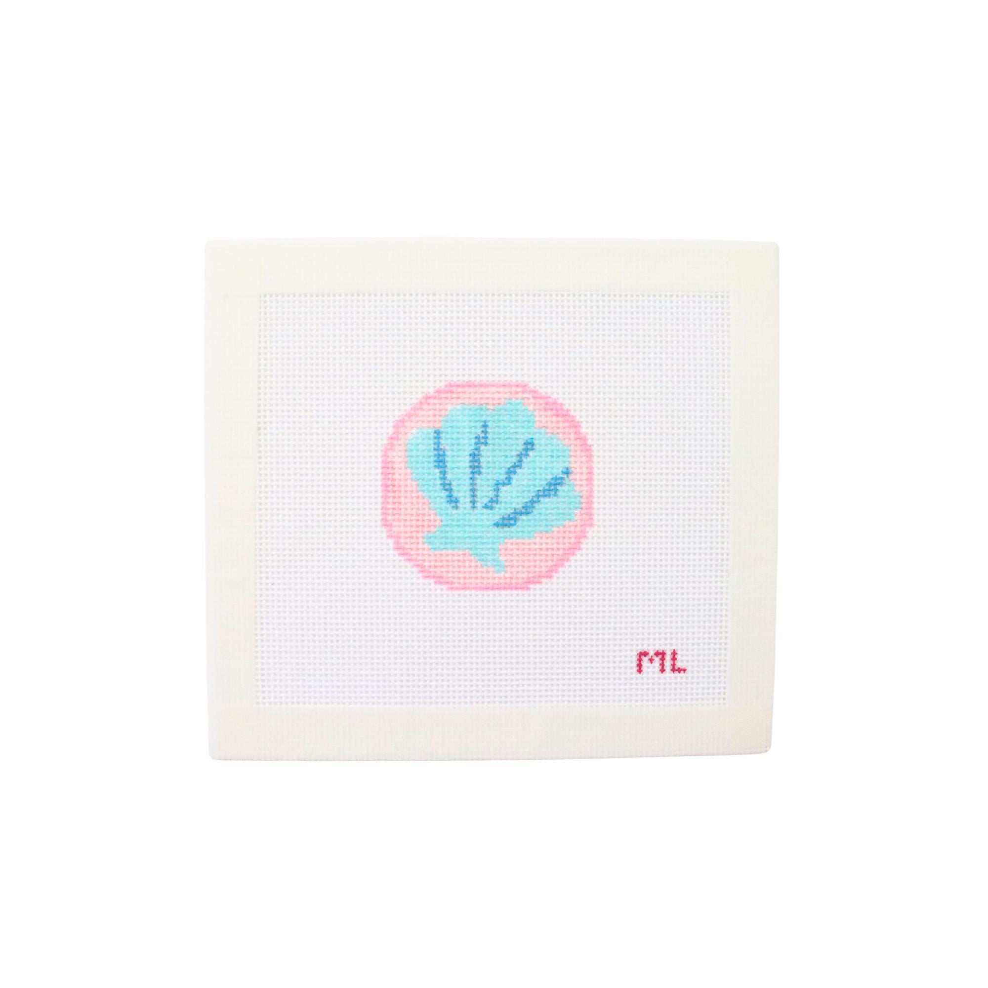Mini Seashell Charm | Hand-painted 18 mesh-canvas